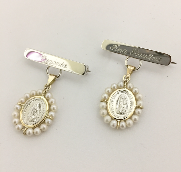 Medalla biselada Virgen de Guadalupe #0 oval con barra de plata u oro y perlas