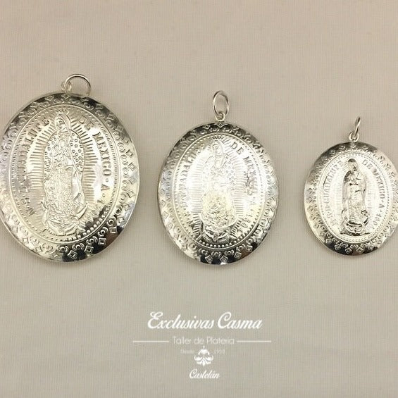 Medallón cunera Virgen de Guadalupe oval